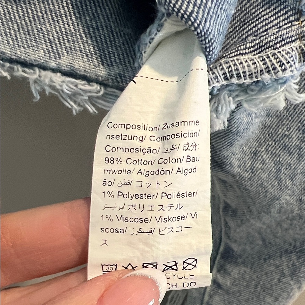 Fringe-Trimmed Light Blue Denim Jacket - Picture 7 of 7